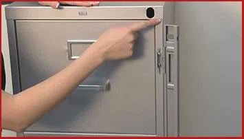 Duquesne Locksmith Service Duquesne, PA 412-533-9243 Duquesne Locksmith Service Duquesne, PA 412-533-9243